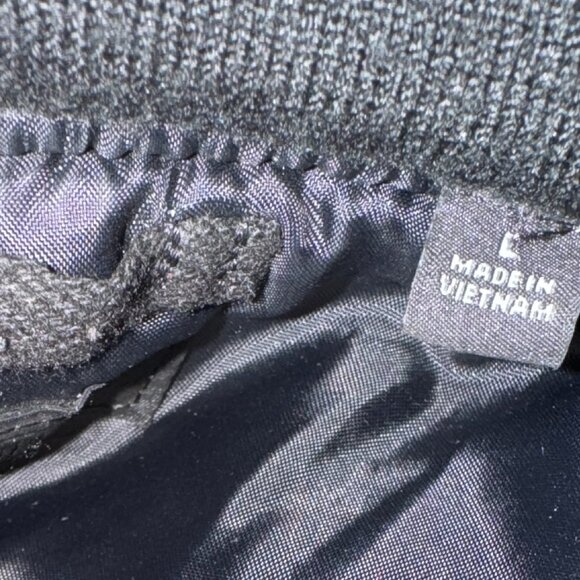 Uniqlo Oversized Shiny Black Bomber Jacket - Picture 8 of 10